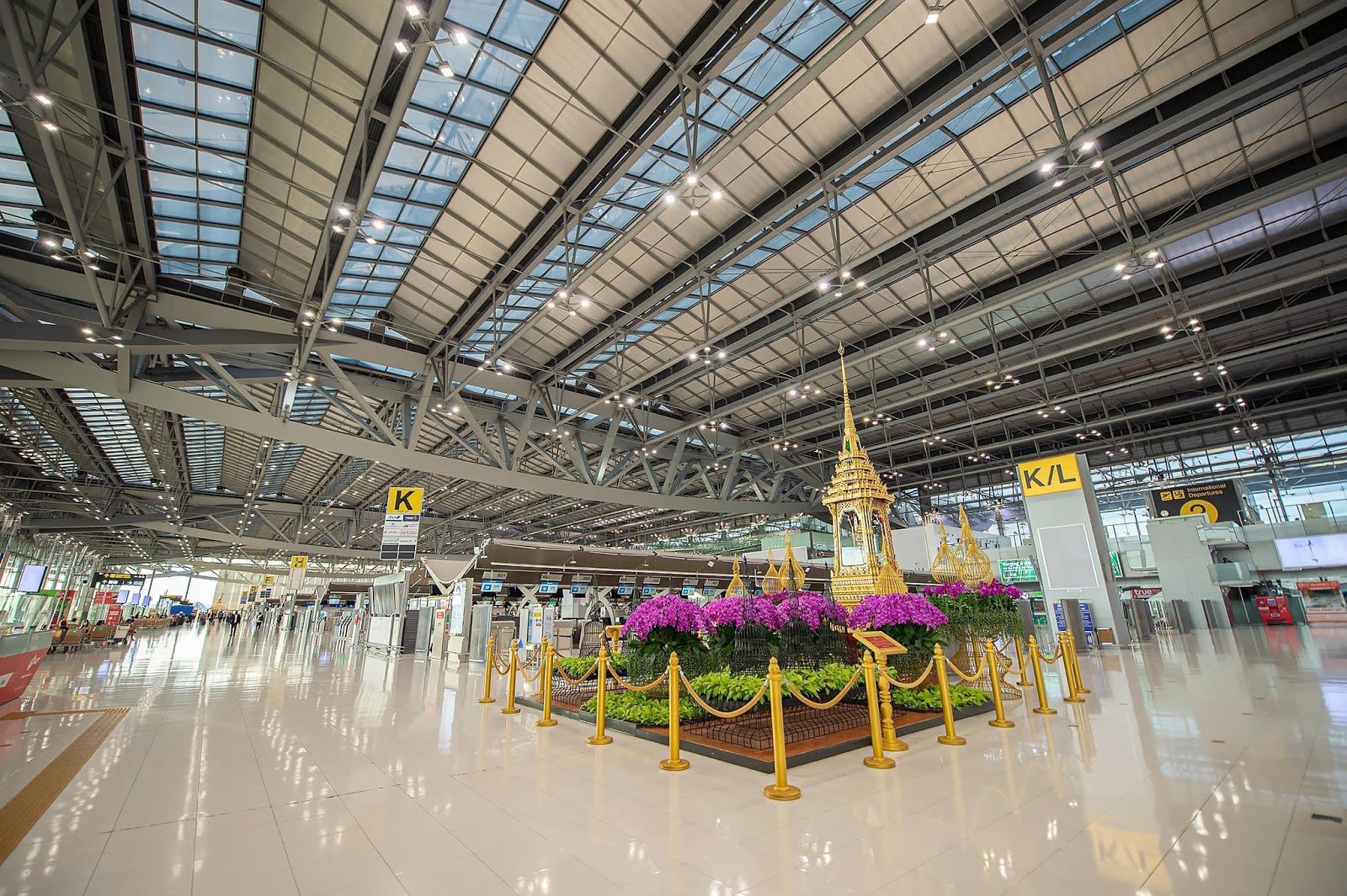 مطار سوفرنابومي Suvarnabhumi Airport (BKK)