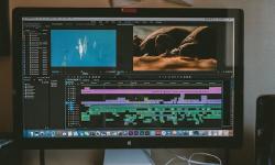 Featured image of post 【自媒體推薦軟體】DaVinci Resolve 專業免費影片剪輯、Adobe Premiere Pro 專業付費影片剪輯、Canva 免費圖片素材設計、OBS 影片錄製直播、Camtasia 教學影片錄製剪輯、Whisper Transcription 聲音 AI 辨識產生字幕、Vizzy 聲音視覺化影片