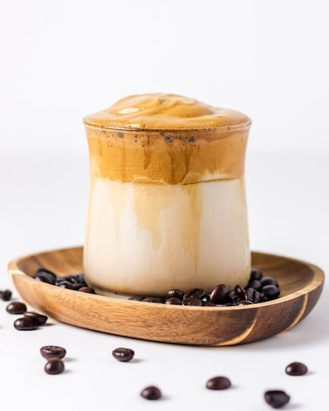 Featured image of post Por que o café de 400 batidas é melhor? Qual é a diferença do café normal? Pode-se fazer café de 400 batidas com café normal?